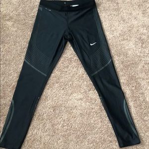 Nike dri-fit running tights with back pocket
